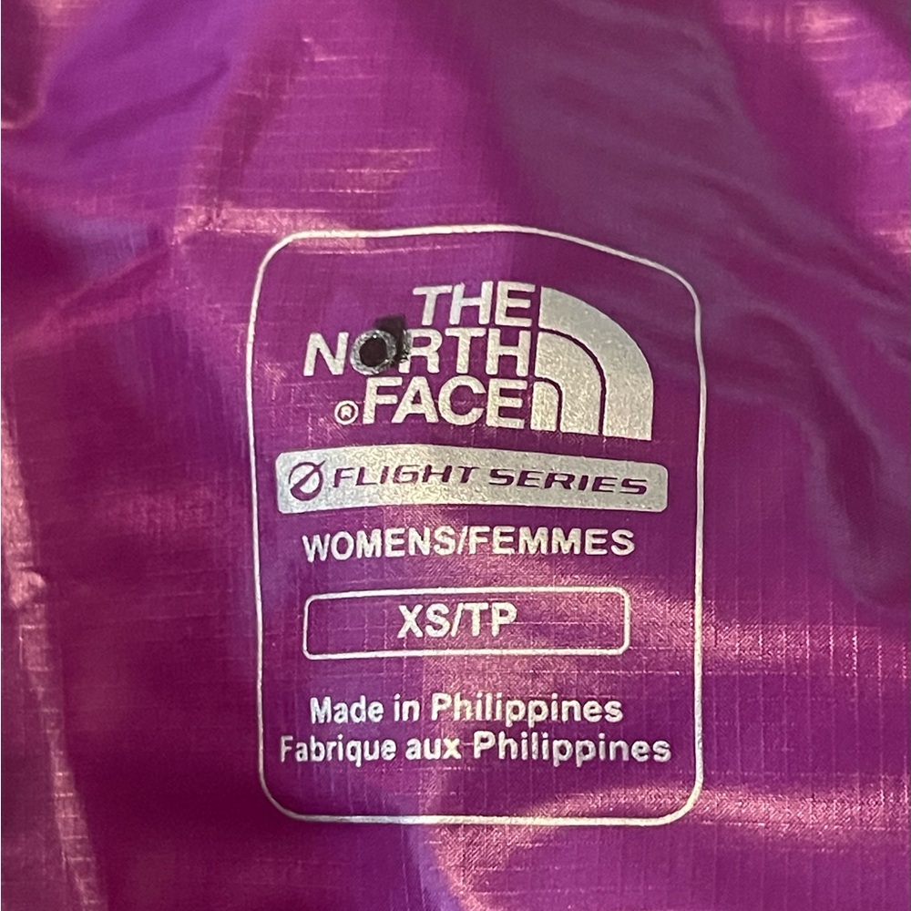 The North Face Women's Magenta and Black Ski Jacket - Picture 5 of 5